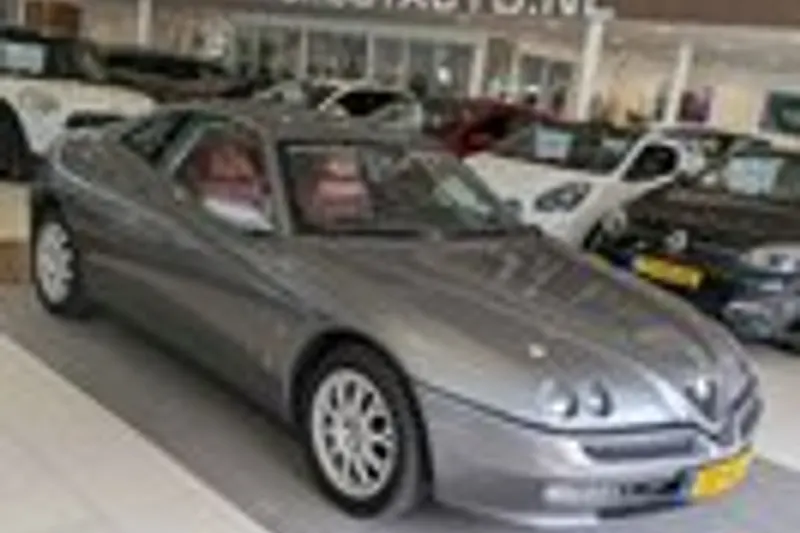 Alfa Romeo GTV (1998)