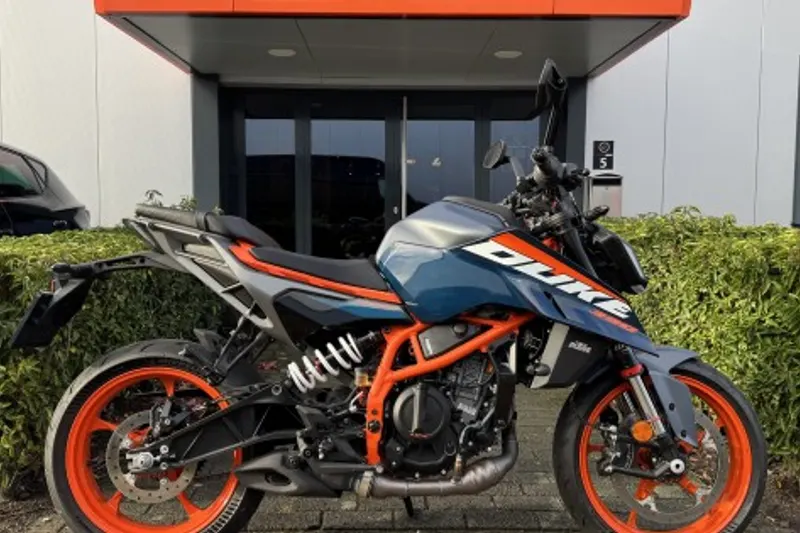 KTM Duke 390 (0)