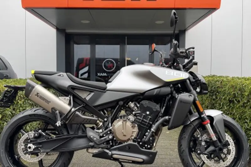Husqvarna VITPILEN 801 L 25 (2026)