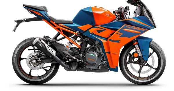 KTM RC 390 (2024) — foto 1