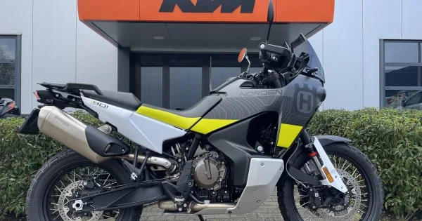 Husqvarna Norden 901 23 (2023) — foto 1