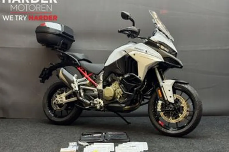 DUCATI MULTISTRADA V4 S (2022)