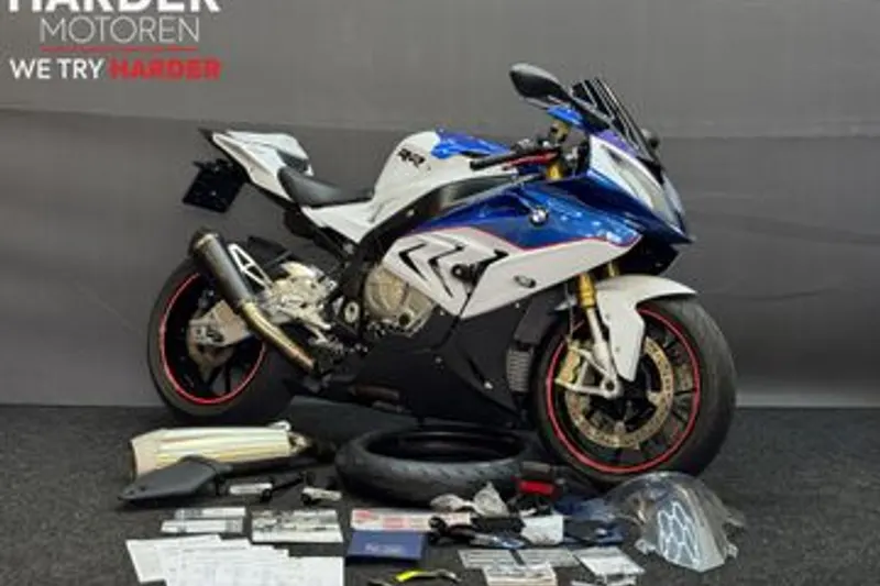 BMW S 1000 RR (2016)