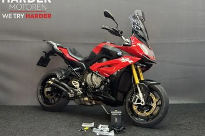 BMW S 1000 XR (2015)