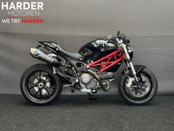 Ducati 796 Monster (2011) — foto 1
