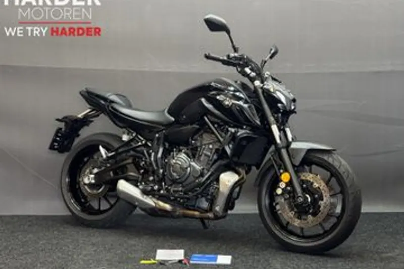 Yamaha MT-07 (2022)