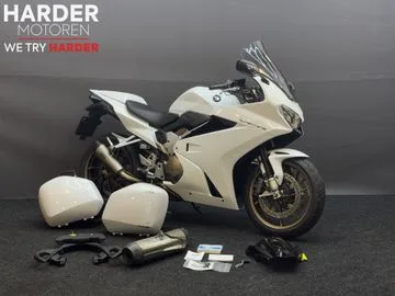 Honda VFR 800F V TEC (2016) — foto 1