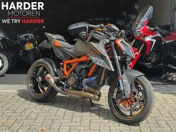 KTM 1290 SuperDuke R (2022) — foto 1
