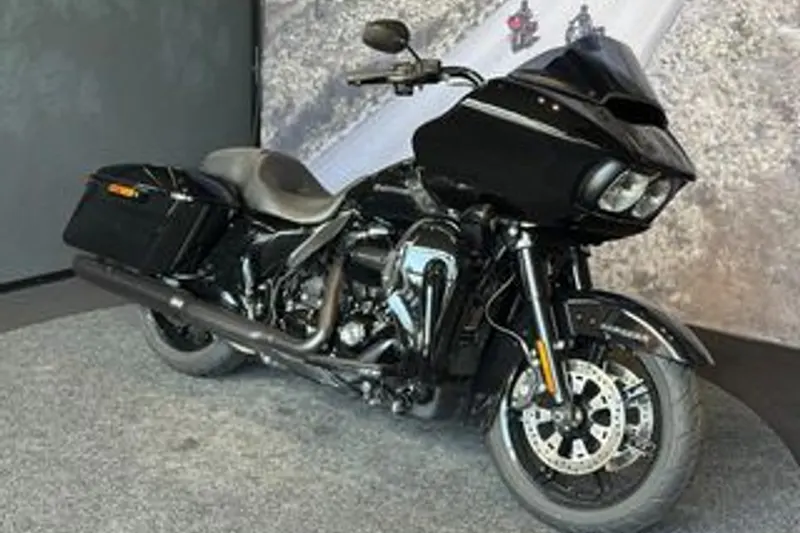 Harley-Davidson Road Glide Limited (2021)