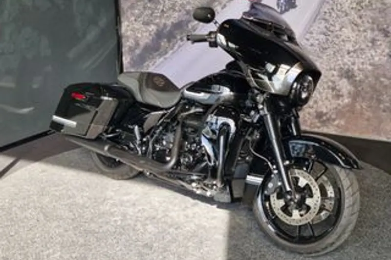 Harley-Davidson Street Glide (2021)