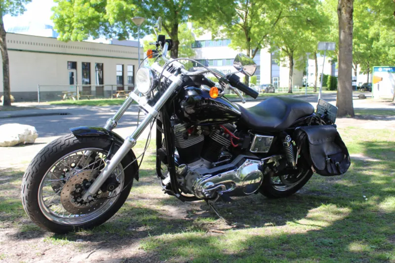 DS Dyna Glide FXDC Dyna Glide Custom (1992)
