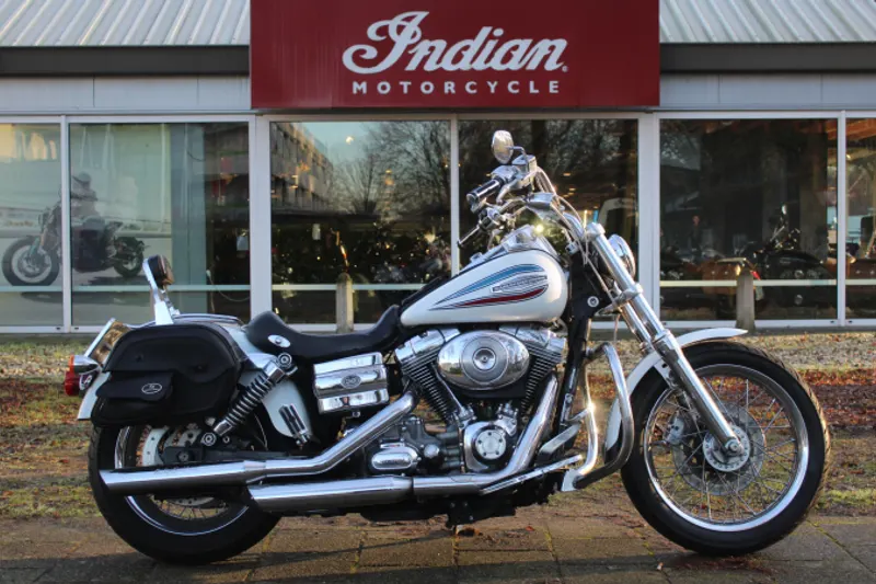 DS Dyna Super Glide (2006)
