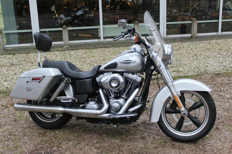Harley-Davidson Dyna Switchback (2012)