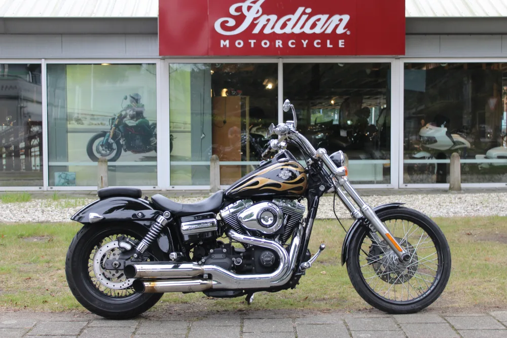 Harley-Davidson Dyna Wide Glide Wide Glide FXDWG (2013) — foto 1