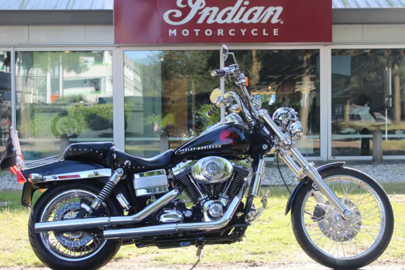 Harley-Davidson Wide Glide (2006)