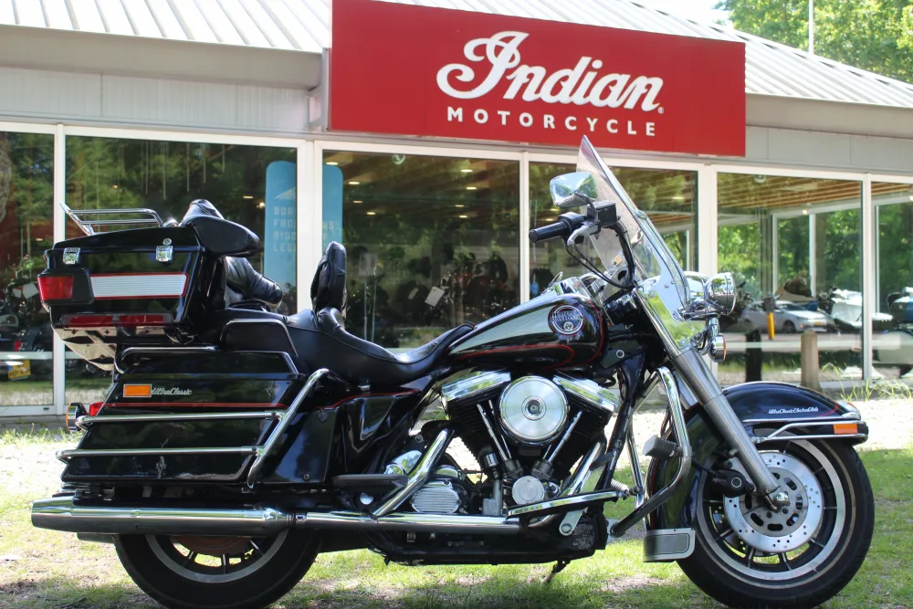 Harley-Davidson Electra Glide Glide FLHT-U Electra-Glide Ultra (1989) — foto 1