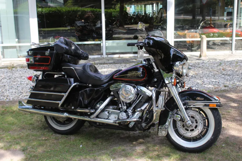 Harley-Davidson Electra Glide (0)