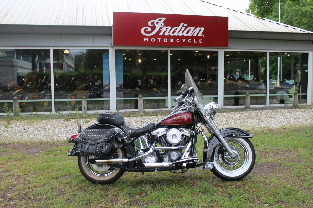 Harley-Davidson Heritage FLST (1988) — foto 1