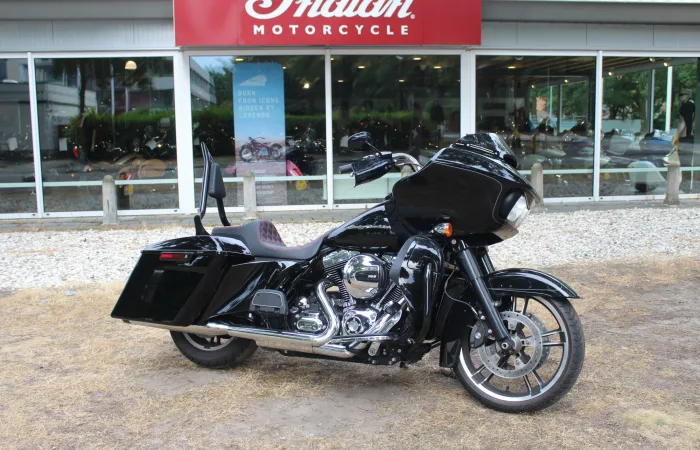 Harley-Davidson Road Glide 0 (2016) — foto 1