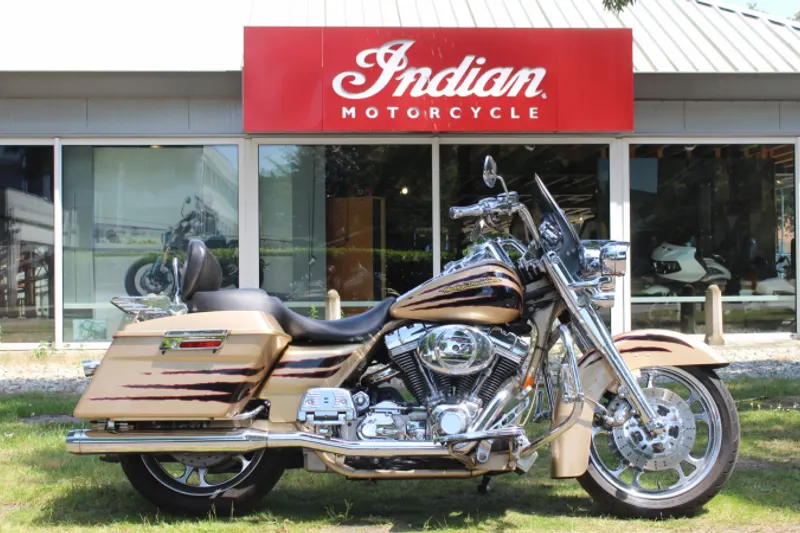 Harley-Davidson Road King (2003)