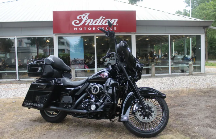 Harley-Davidson Ultra Classic Flhtcu Ultra Glide Classic (2007) — foto 1