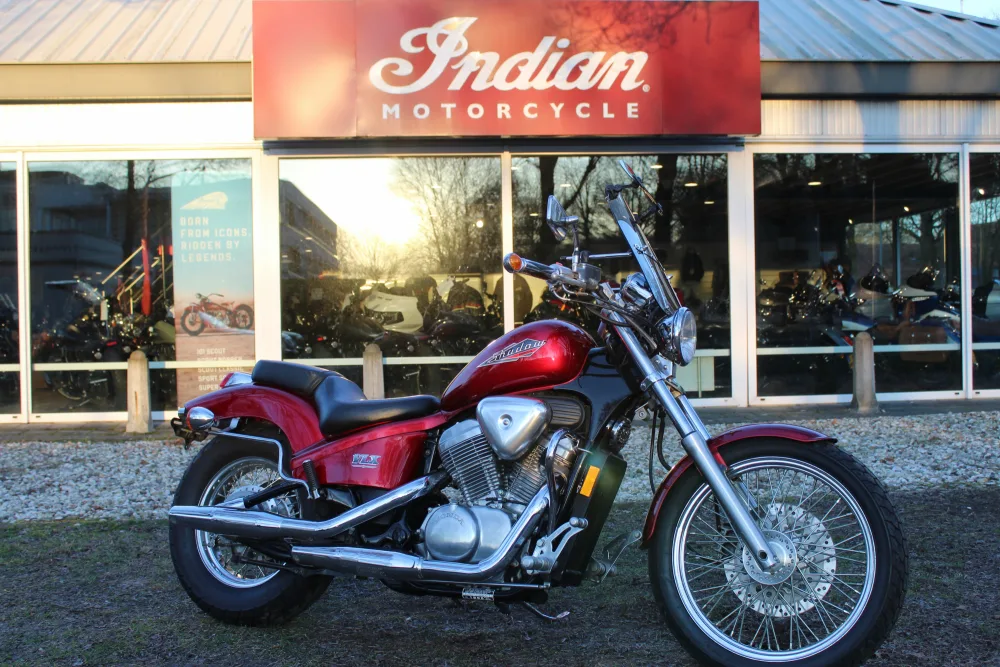 Honda Shadow 600 (1998) — foto 1