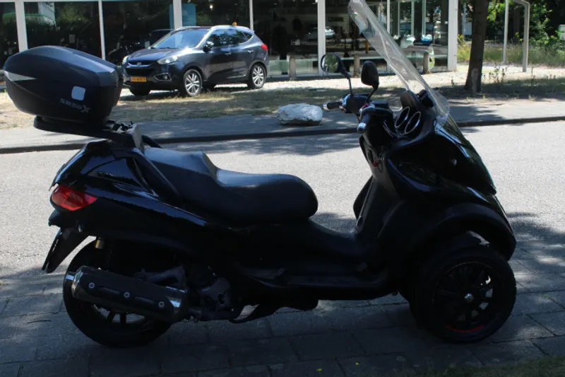 Piaggio Andere MP3 (2013)