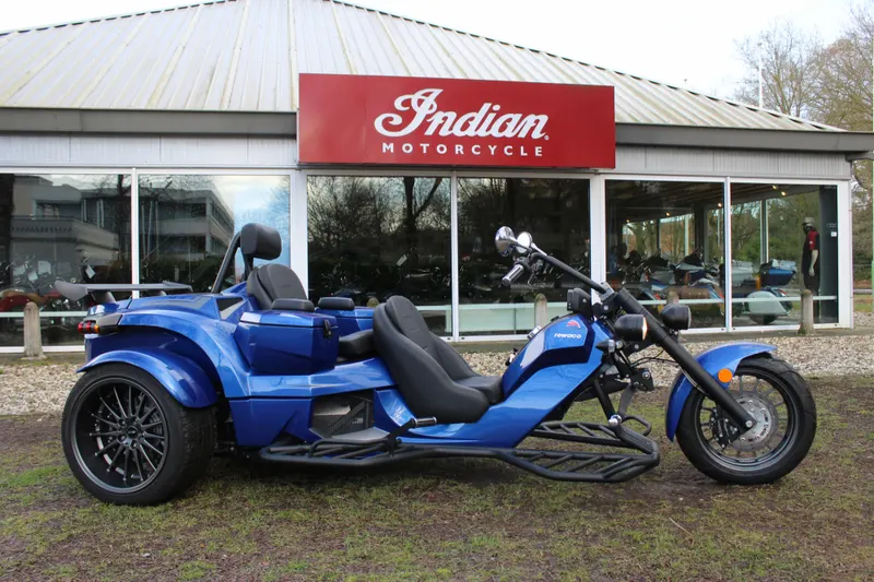 Rewaco RF1 Pur 3 GT Black-Line Trike (2025)