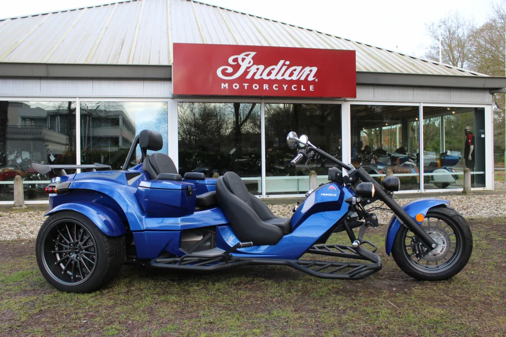Rewaco RF1 Pur 3 GT Black-Line Trike (2025) — foto 1