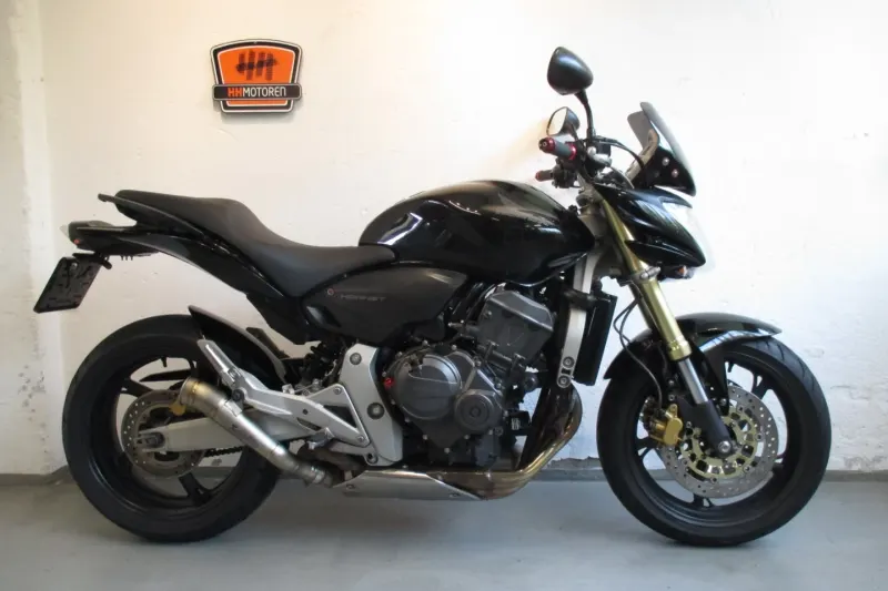 Honda CB 600 F Hornet (2025)