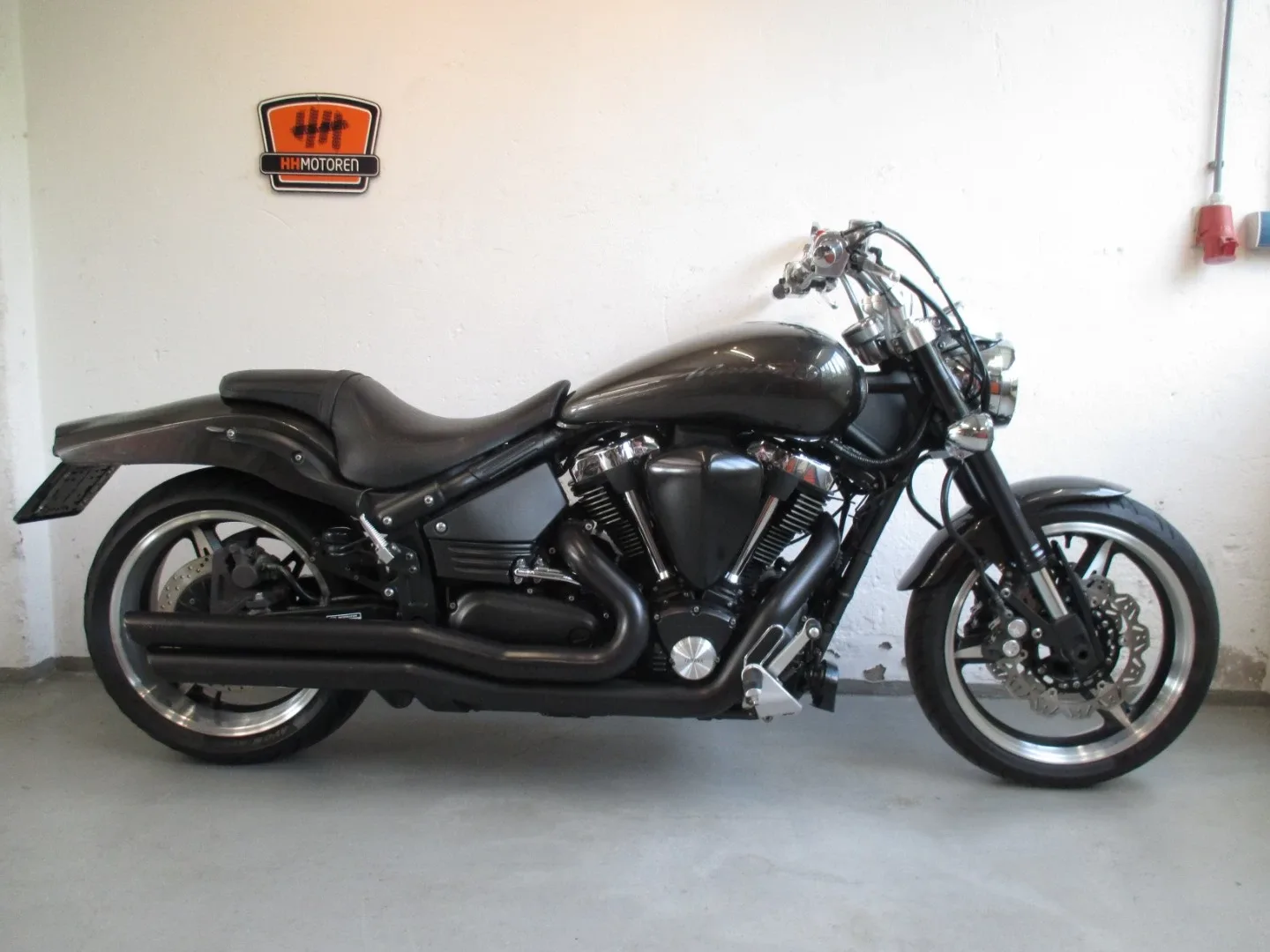 Yamaha Xv1700 Road Star Warrior (2003) — foto 1