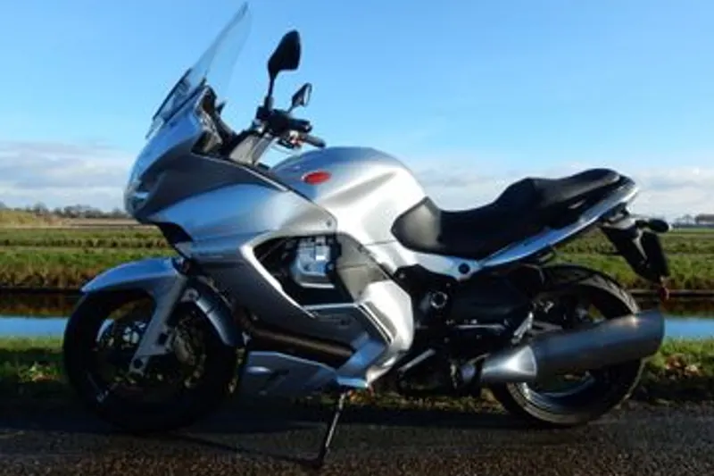 Moto Guzzi Norge GT ABS (2011)