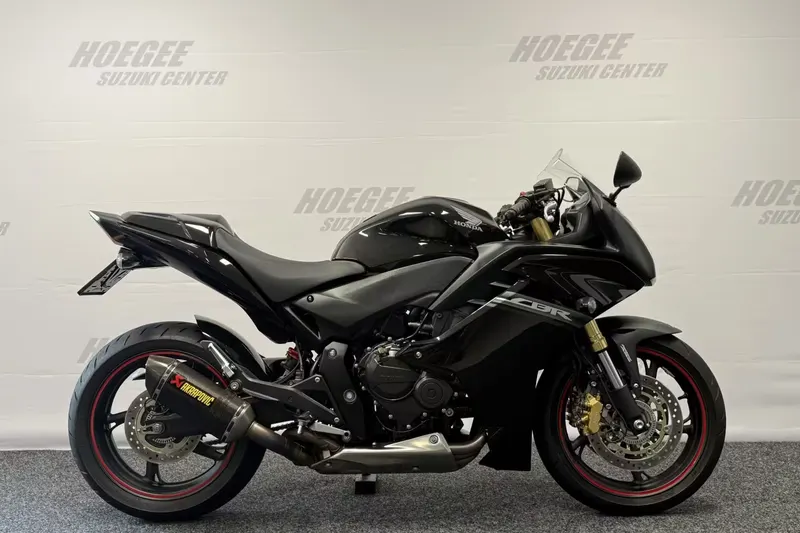 Honda CBR600F (2011)