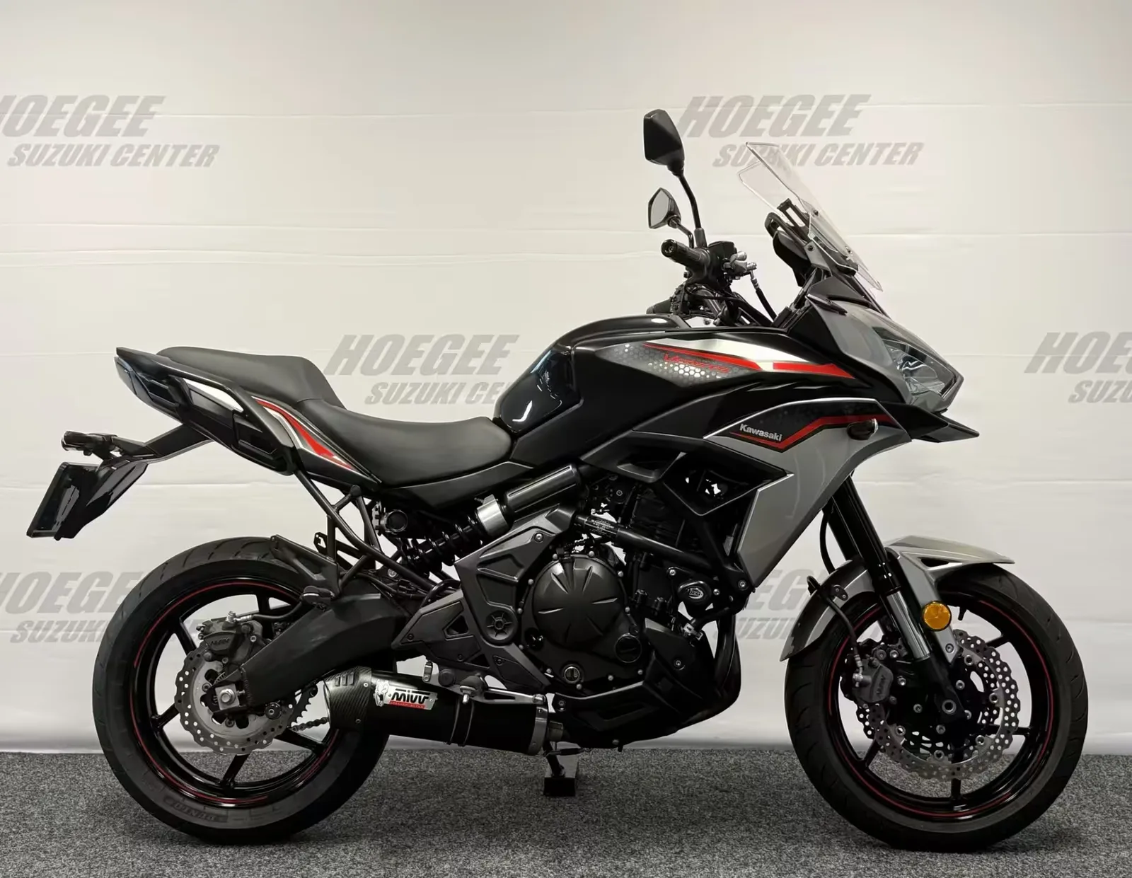 Kawasaki Versys 650 (2022) — foto 1