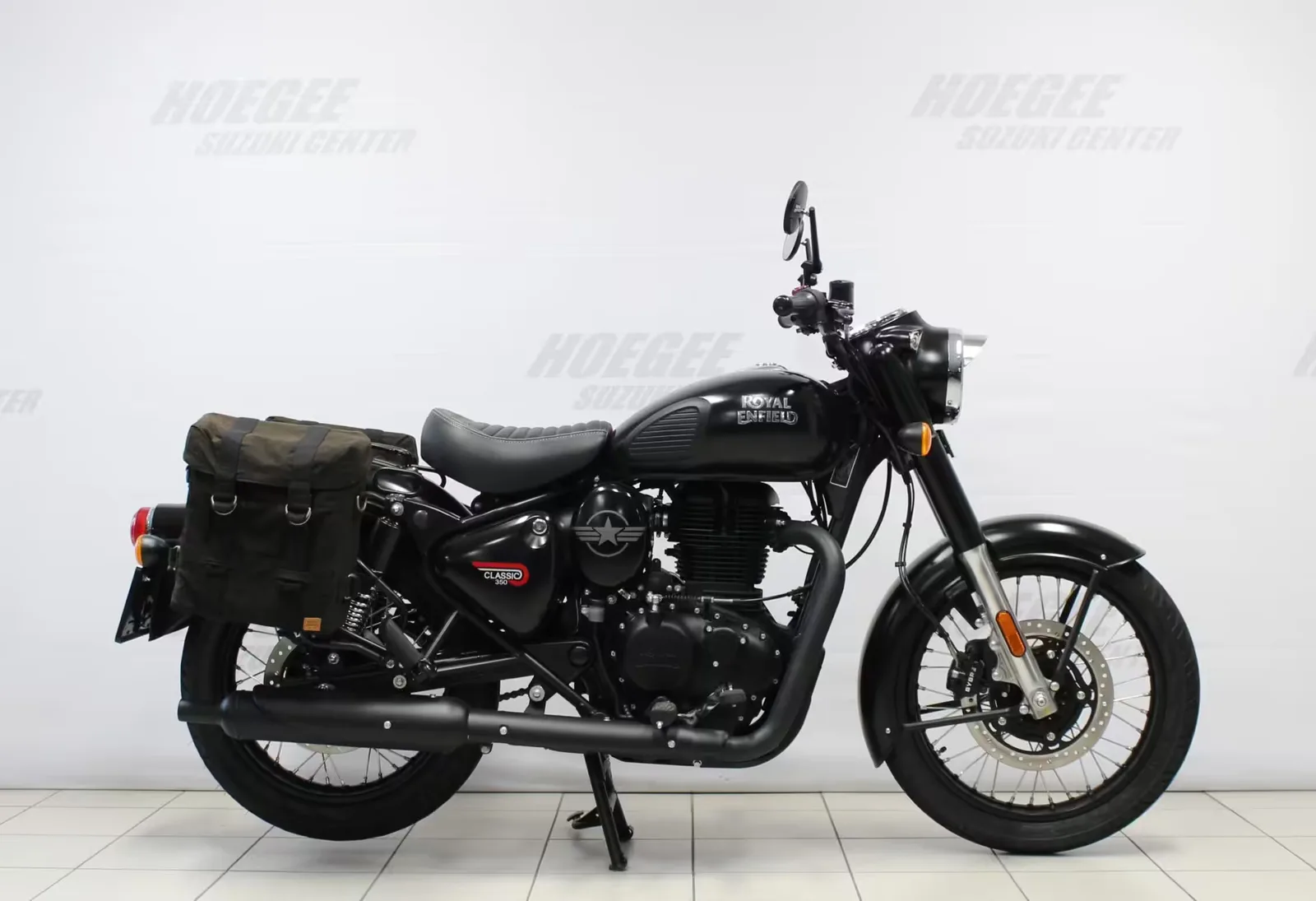 Royal Enfield Classic (2024) — foto 1