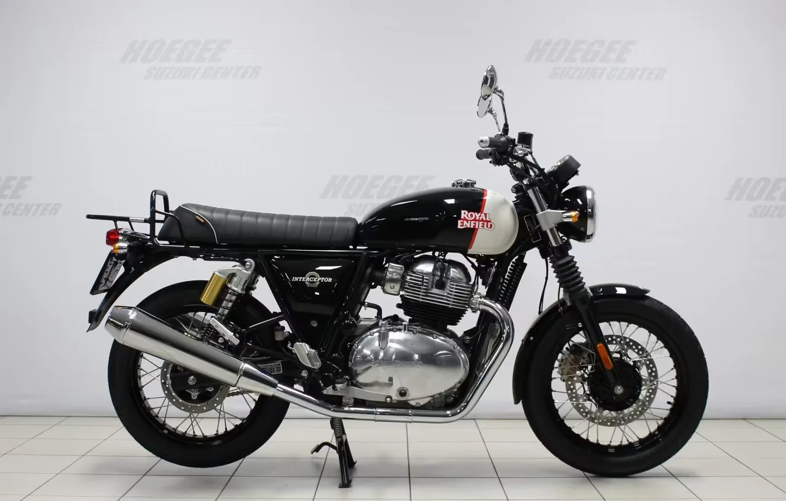Royal Enfield Interceptor (2024) — foto 1