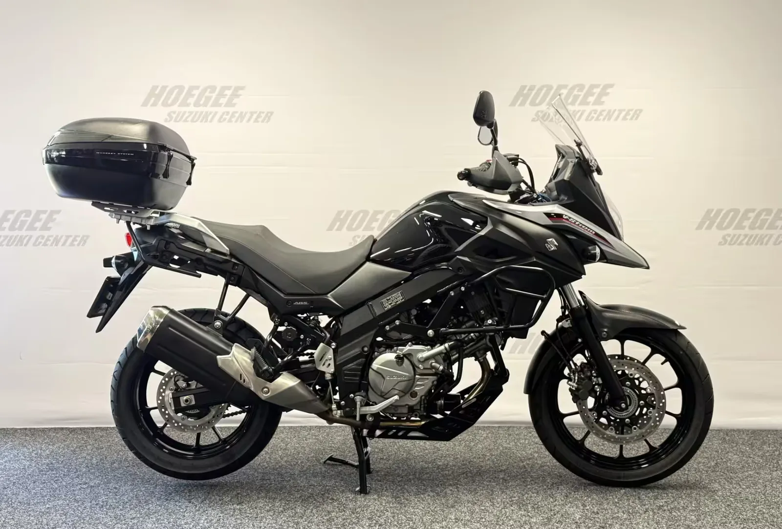 Suzuki DL650A (2017) — foto 1