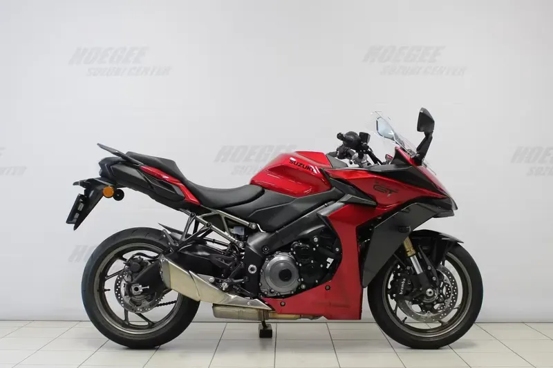 Suzuki GSX-S1000GT (2025)