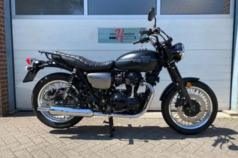 Kawasaki W 800 Street (2020)