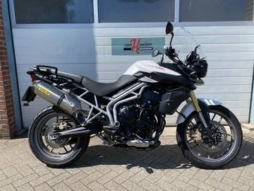 Triumph Tiger 800 (2011) — foto 1