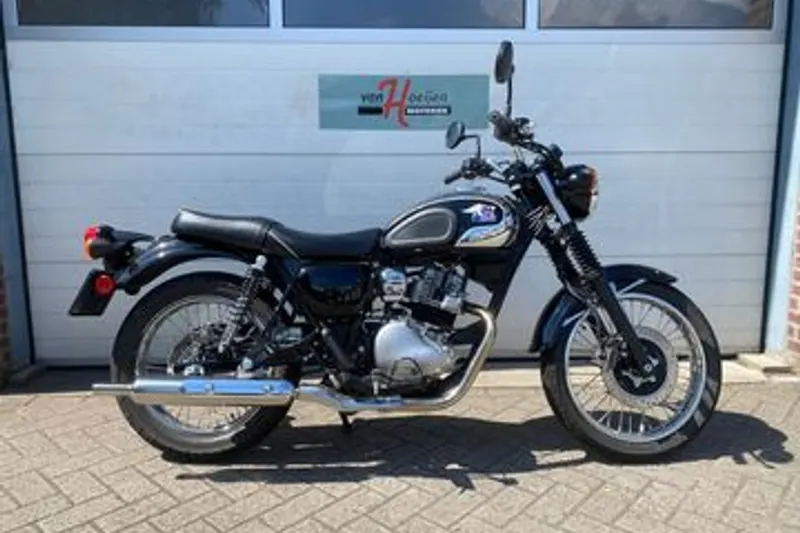 Kawasaki W230 (2025)