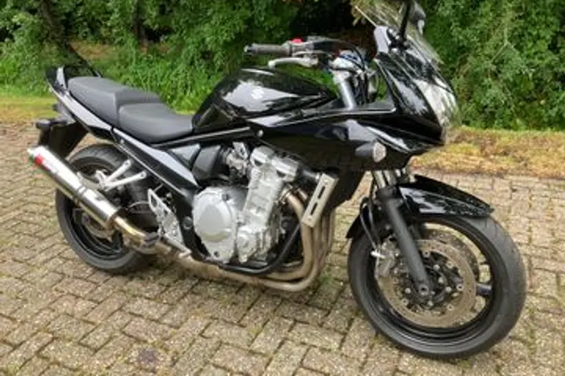 Suzuki GSF 650 S (2009)