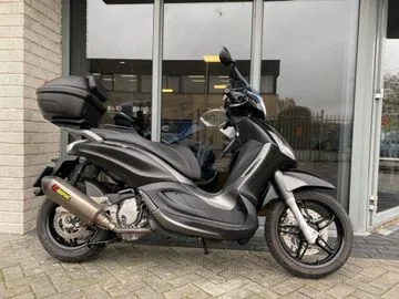 Piaggio Beverly (2018) — foto 1