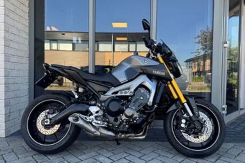 Yamaha MT-09 (2014)