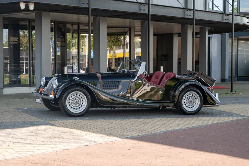 Morgan Plus 8 (1992)
