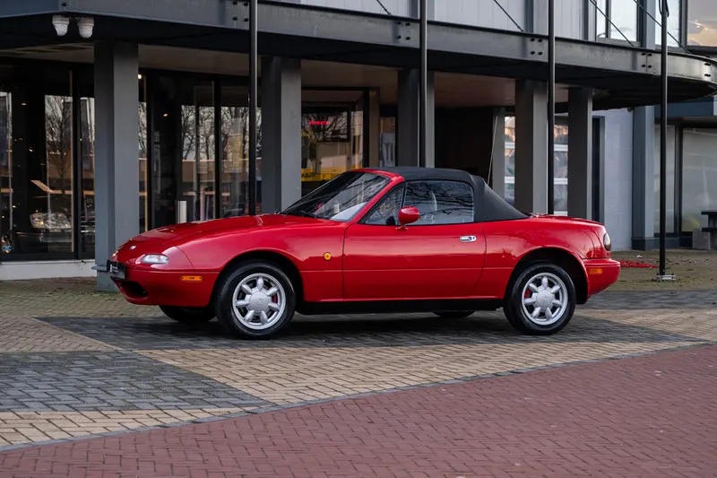 Mazda MX-5 (1995)
