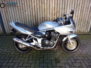Suzuki GSF 1200 S BANDIT (2001) — foto 1