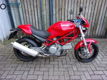 Ducati Monster 620IE (2005) — foto 1