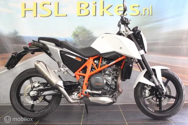 KTM 690 Duke (2012) — foto 1