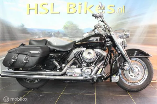 Harley-Davidson 88 FLHRCI Road King Classic (1999) — foto 1